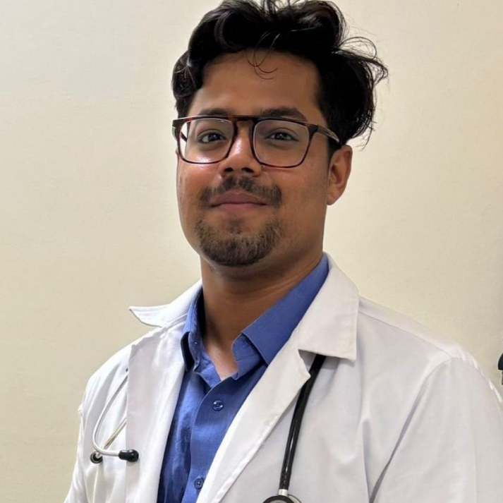 Dr. Aishwarya Gaur (M.B.B.S , MD(Medicine))